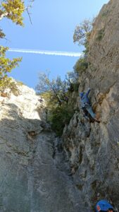 Deuxième jour, on s'échauffe dans un 4c ... redoutable!
